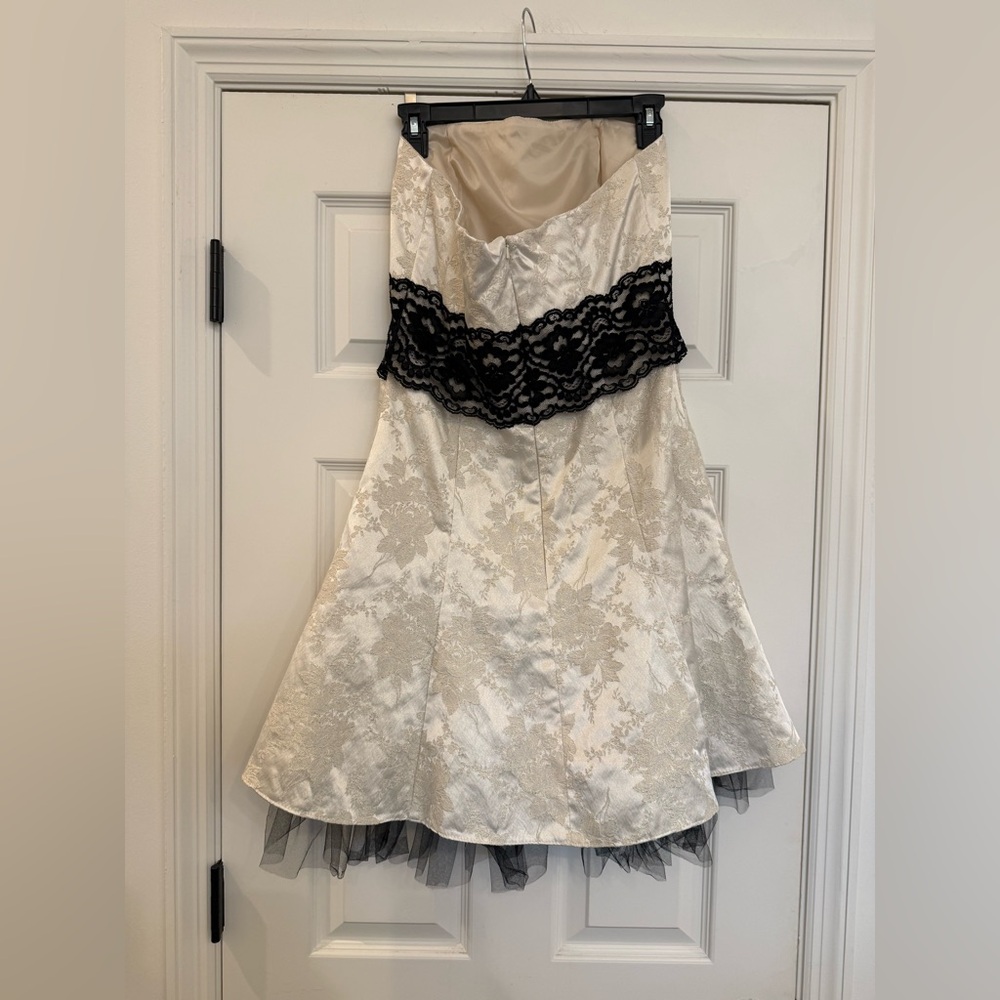 Vtg Jessica McClintock Gunne Sax Strapless Ivory Floral Brocade Black Sz 10 - Picture 2 of 6